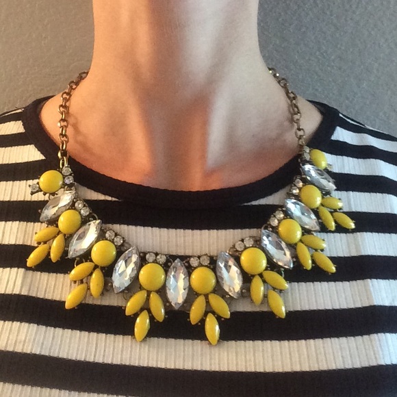 Brand new yellow and crystal statement necklace