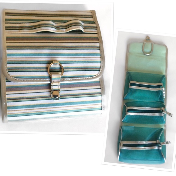 Avon Other - Travel Rollup Toiletry Bag