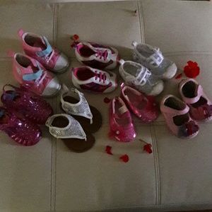 7 pair of girl shoes size 2 & 3