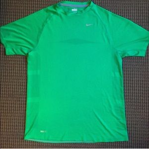 Nike Dri-Fit Large T-Shirt