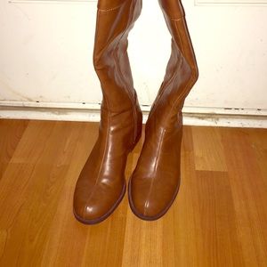 Brown boots