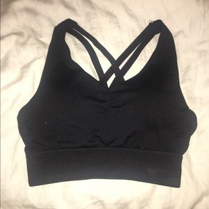 Black sports bra