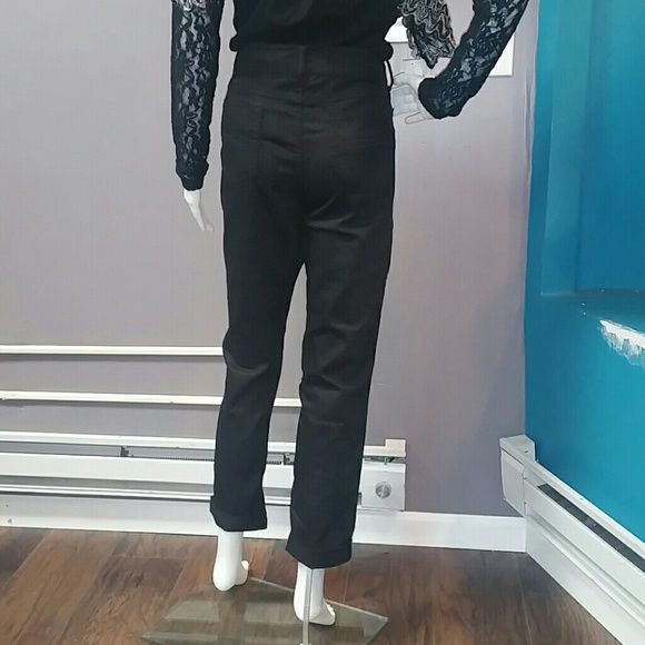 Jeans - Picture 3 of 3