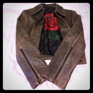 Like new authentic Guess Leather jacket
