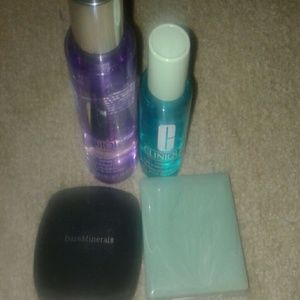 High end makeup bundle