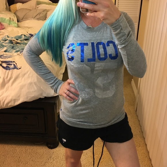 NWOT VS PINK NFL COLTS long sleeve shirt - Picture 2 of 8