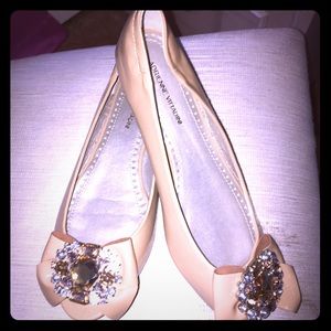 Adrienne vitadini peep toe flats