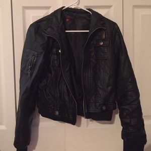 S Women's Crop Top Pleather Jacket