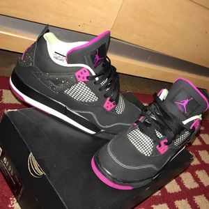 Air Jordan 4 Retro 30th