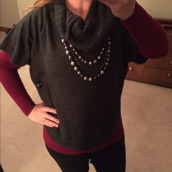 The Limited Sweater - Picture 1 of 4