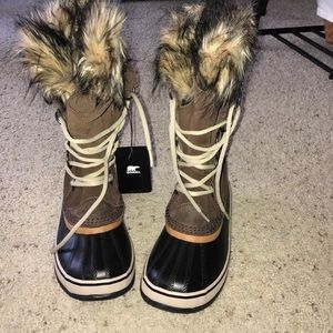 Sorel Joan of Arc Boots 7.5