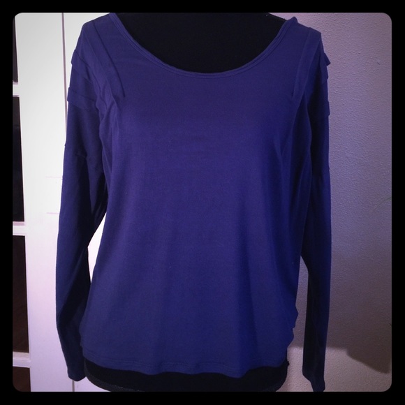 Navy Loose fit, long sleeve top. Large. - Picture 1 of 3