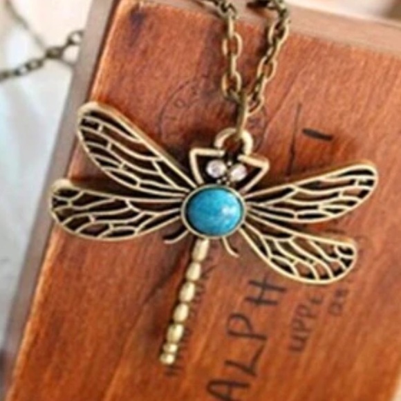 Dragon fly drop necklace