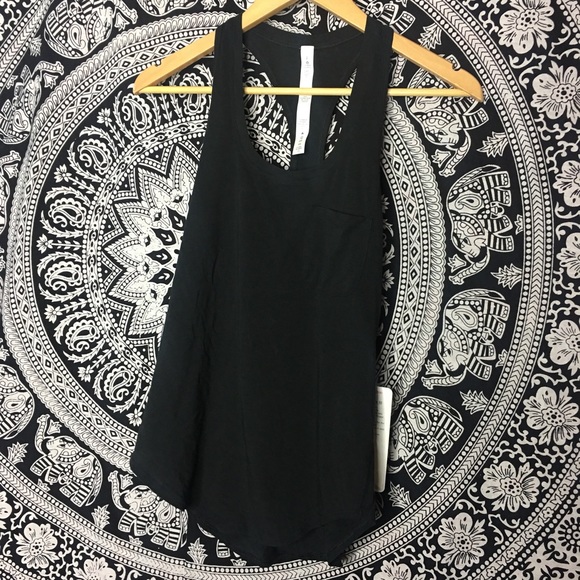 black yogi tank