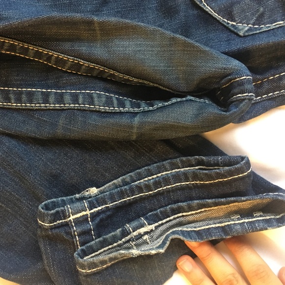 Sold - Picture 3 of 3