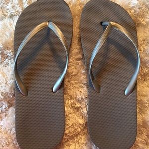 Old Navy Silver Flip Flops