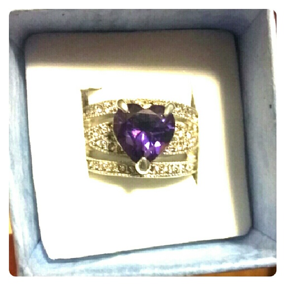 Purple heart ring