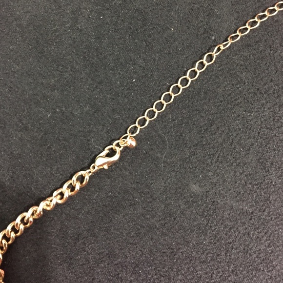 Statement necklace - Picture 2 of 2