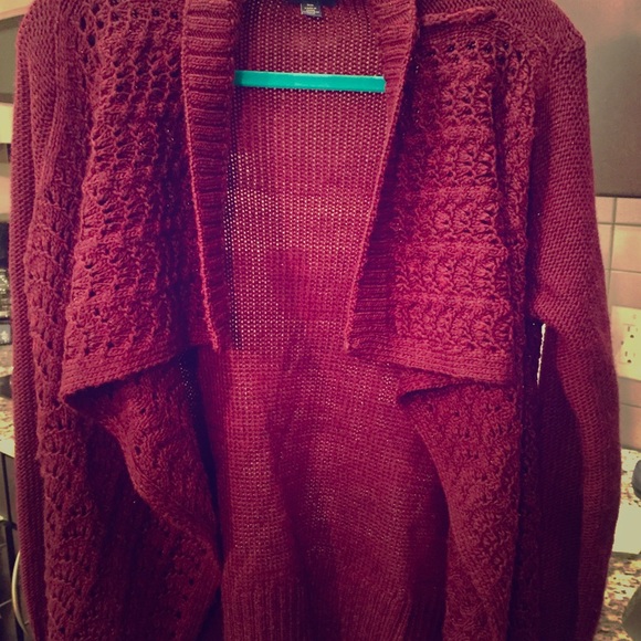 Burgundy/Maroon American Eagle Knit Sweater