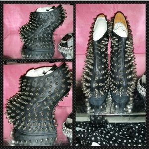Jeffrey Campbell Spiked Heel-less wedge
