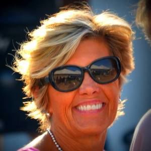 Meet your Posher, Joni