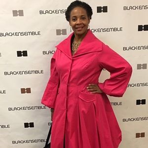 Meet your Posher, Roxanne