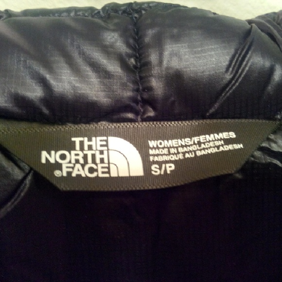 The North Face Thermoball Hoodie Women - Picture 2 of 4