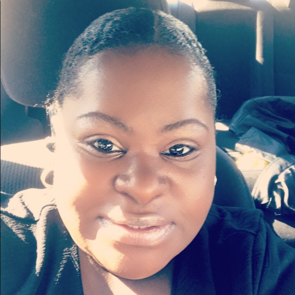 Meet your Posher, Crystal