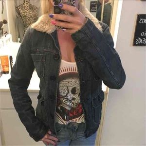Abercrombie & Fitch Jackets & Blazers - Great condition Abercrombie Jean thick jacket Abercrombie & Fitch Jackets & Blazers - Great condition Abercrombie Jean thick jacket