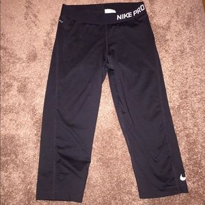 Bundle of 2 Nike Pro cropped spandex