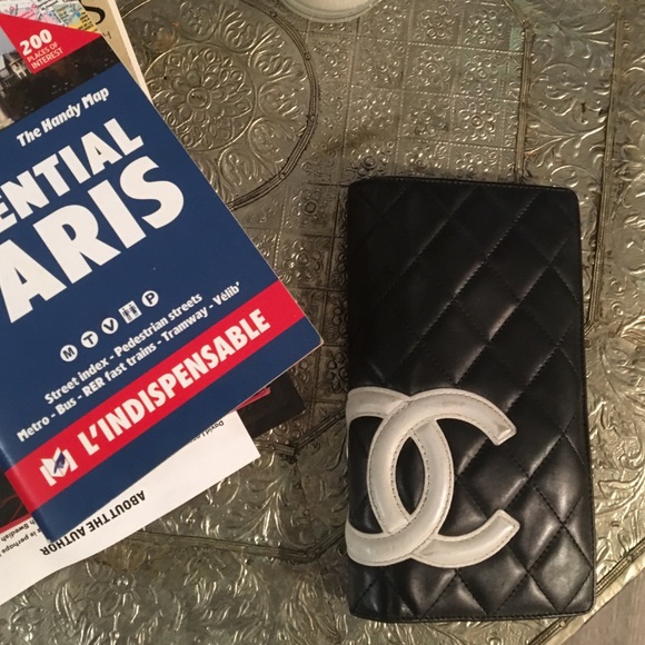 Vintage Chanel wallet