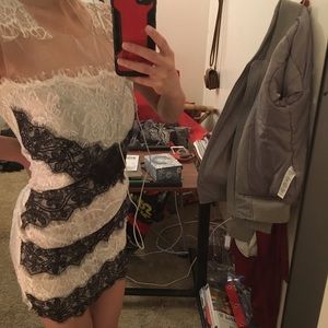 Lace black & white mini dress