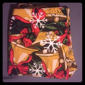 NWT OS Christmas Leggings