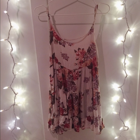 Brandy Melville floral jada dress