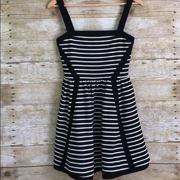 Juicy Couture black and white striped dress size 4