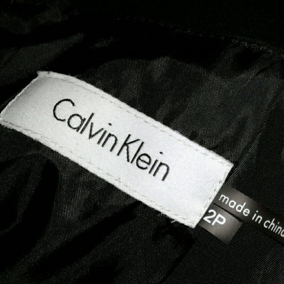 Calvin Klein - Picture 4 of 4
