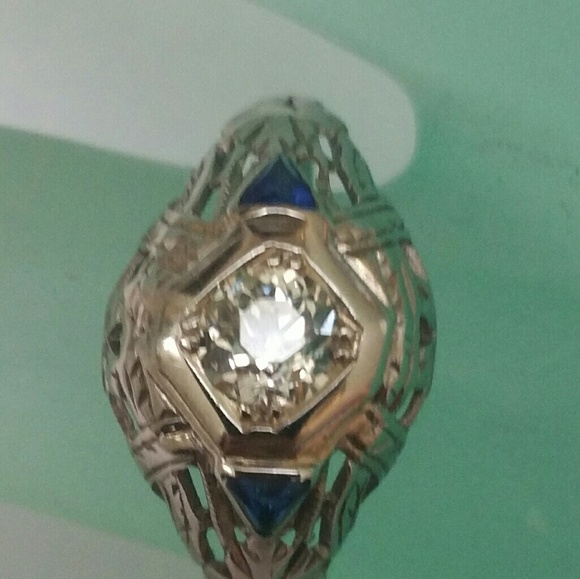 Antique 18k White gold .61ct Diamond Sapphire Ring - Picture 4 of 8