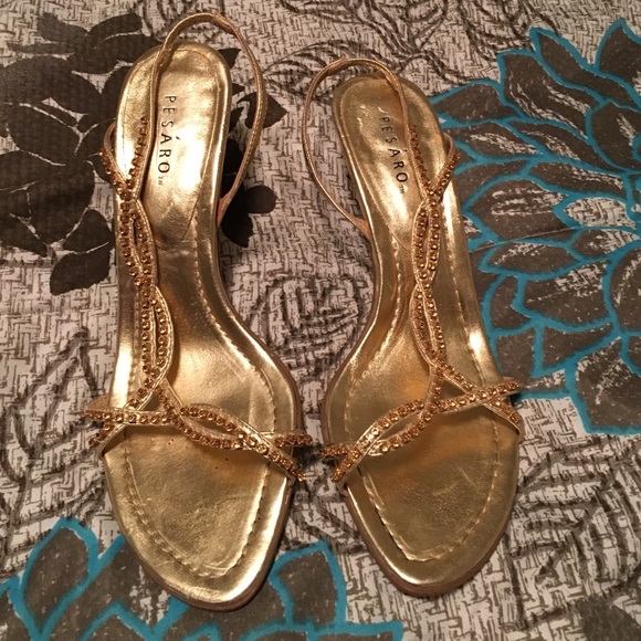 Elegant gold heels