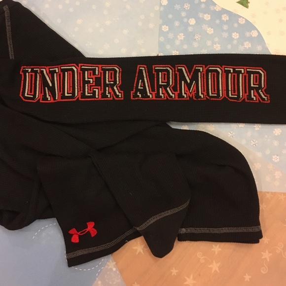 YMD Under Armour long sleeve Waffle knit shirt
