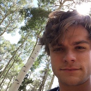 Meet your Posher, Sean