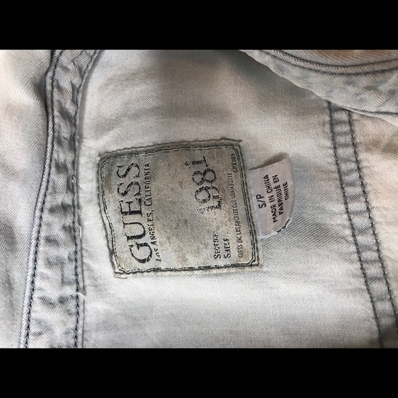 Guess chambray button down - Picture 2 of 2
