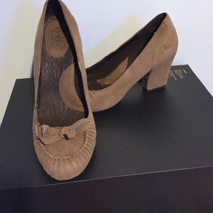 BOC suede brown shoes in good condition.