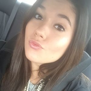 Meet your Posher, Sheila