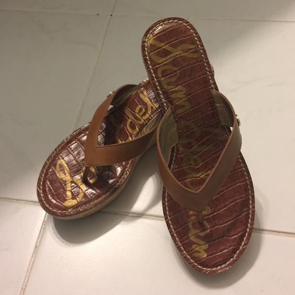 Sam Edelman brown wedges