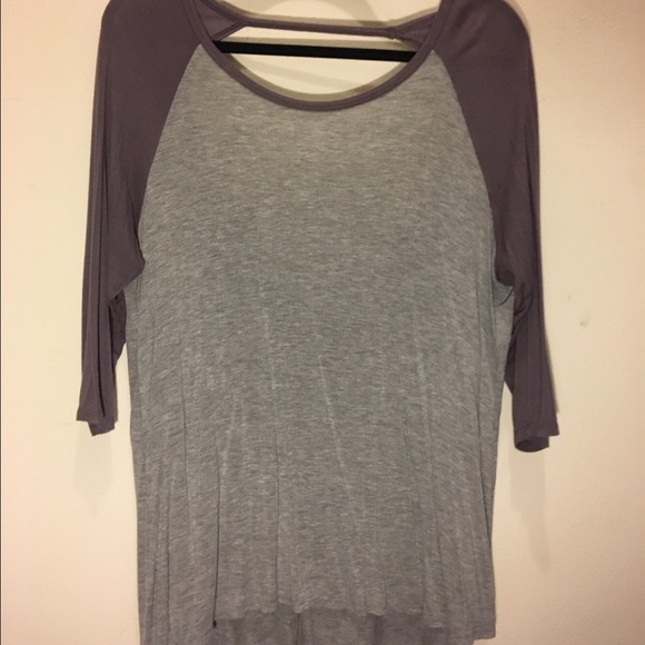 Open back 3/4 sleeved Tee