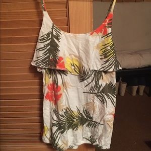 Old navy spaghetti strapped tank