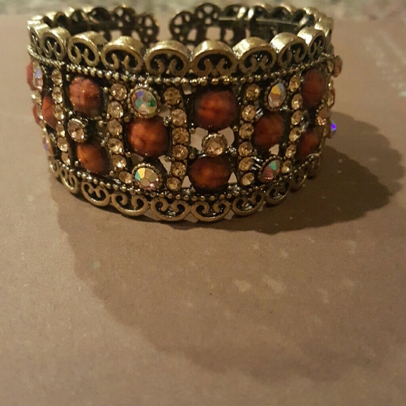 Cuff bracelet
