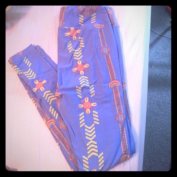 LulaRoe One Size Leggings