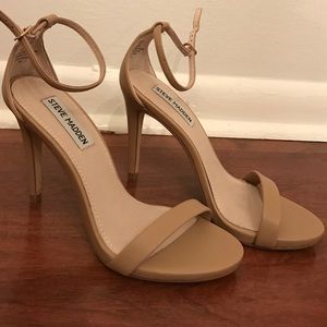 Steve Madden nude heels