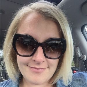 Meet your Posher, Allison